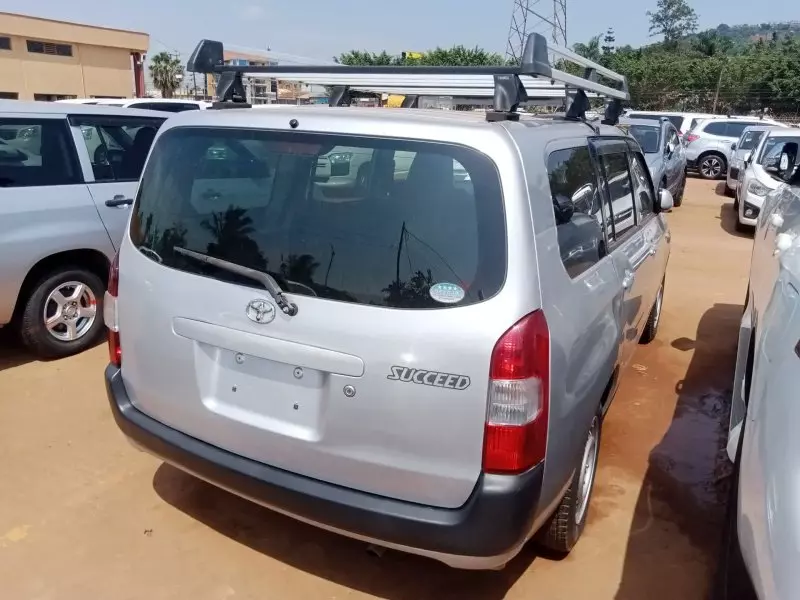 Toyota Succeed    - 2015