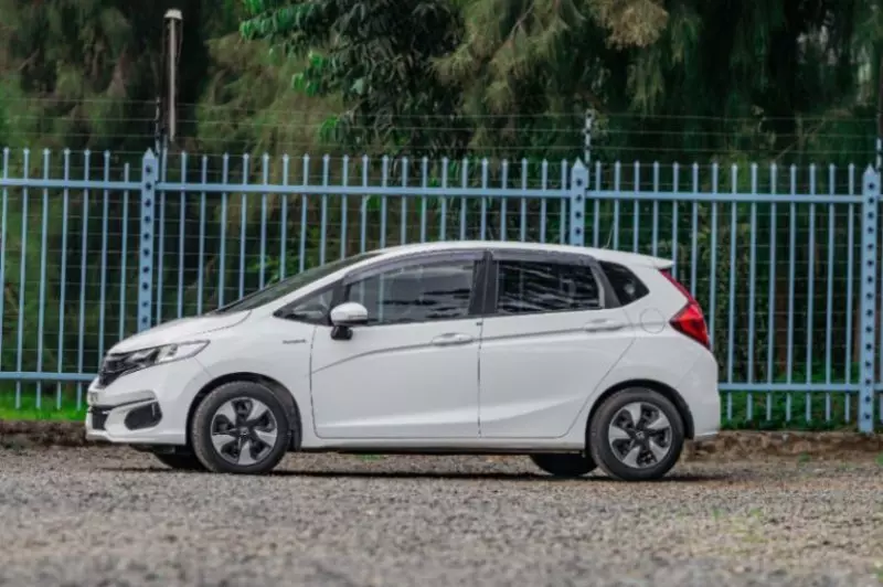 Honda Fit Hybrid    - 2019