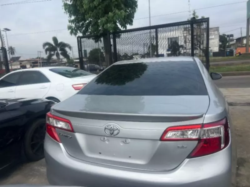 TOYOTA Camry   - 2014