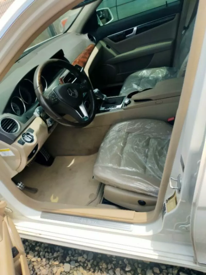 Mercedes-Benz E 250   - 2013