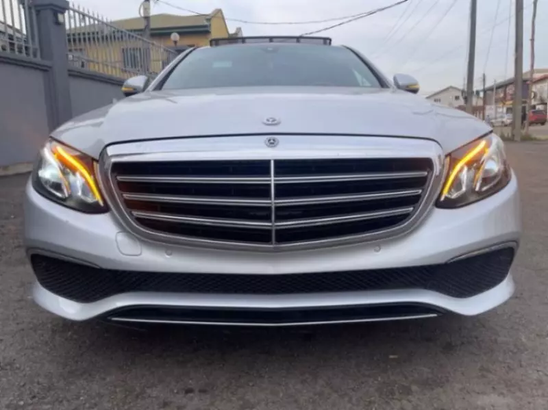 Mercedes-Benz E 400   - 2017