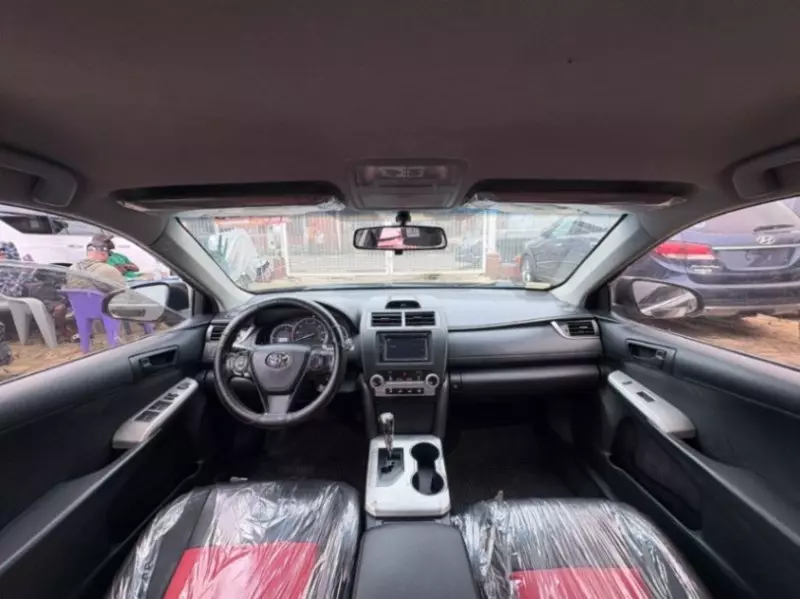 TOYOTA Camry   - 2012