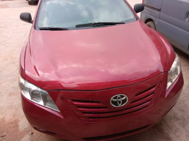 Toyota Camry   - 2008