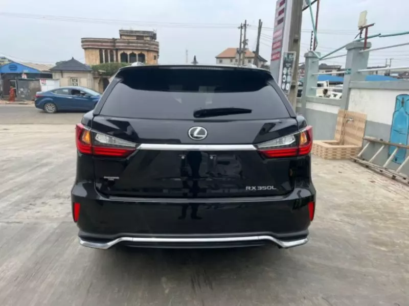 Lexus RX 350L - 2019