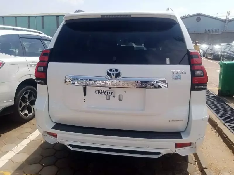 Toyota Landcruiser Prado - 2018