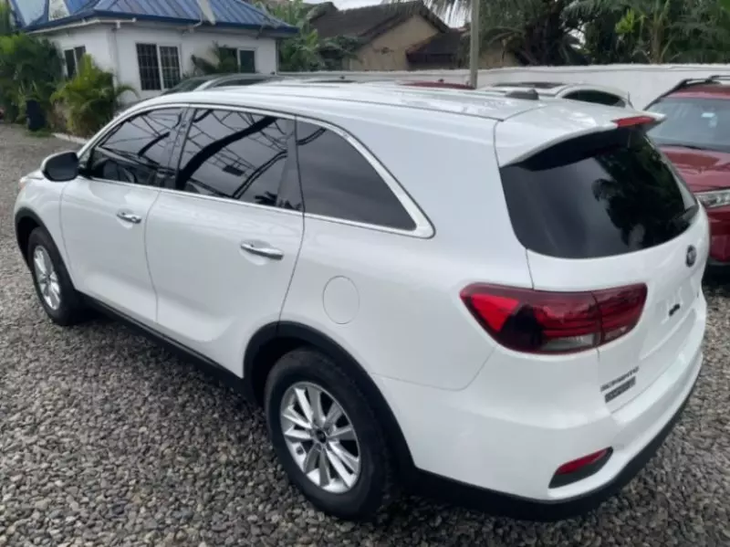 KIA Sorento   - 2019