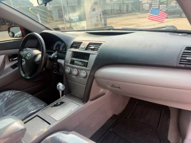 TOYOTA Camry   - 2011