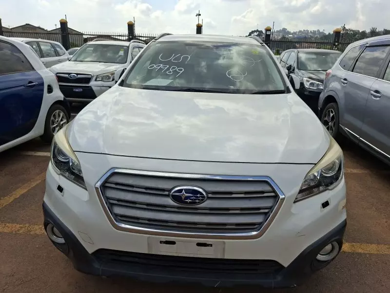 Subaru Outback   - 2014