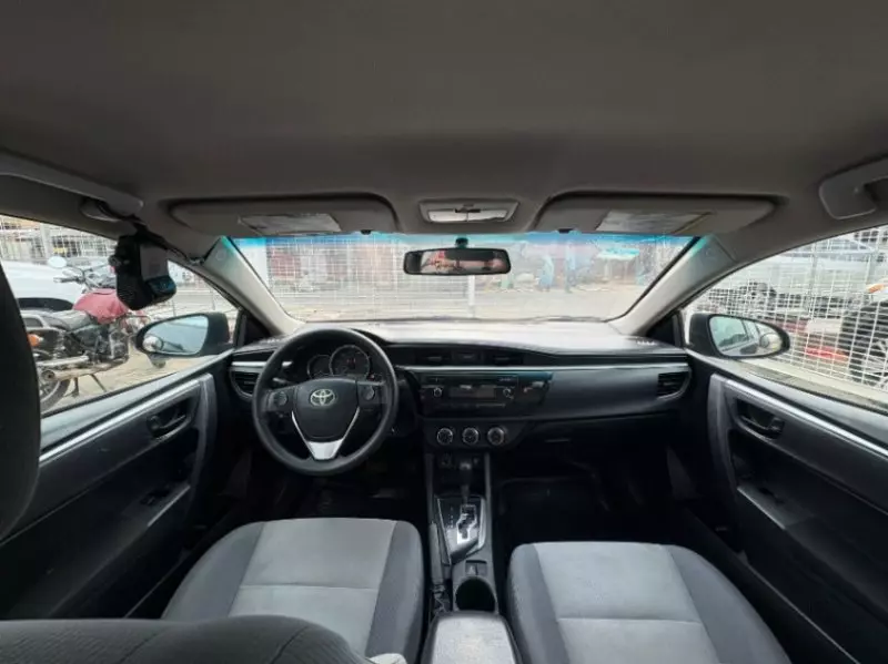 Toyota Corolla   - 2015