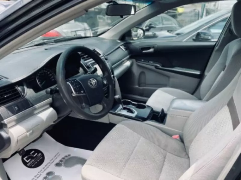 TOYOTA Camry   - 2012