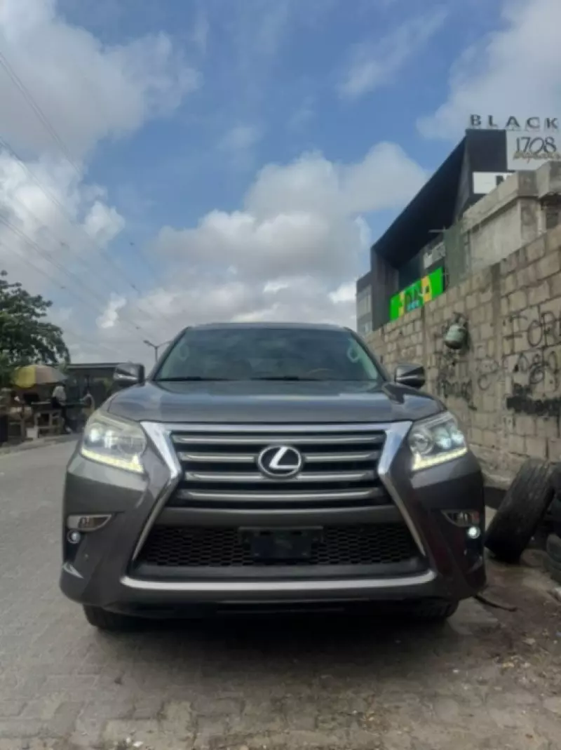 Lexus GX 460   - 2011