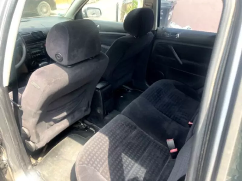 Volkswagen Passat   - 2004