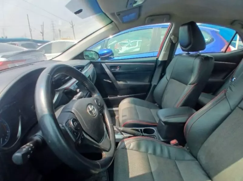 TOYOTA Corolla   - 2016