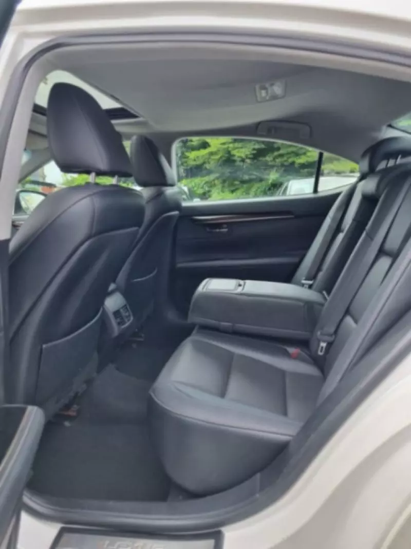 Lexus ES 350   - 2016