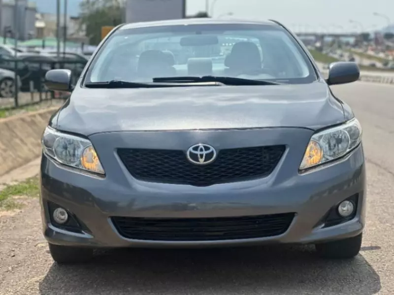 TOYOTA Corolla   - 2009