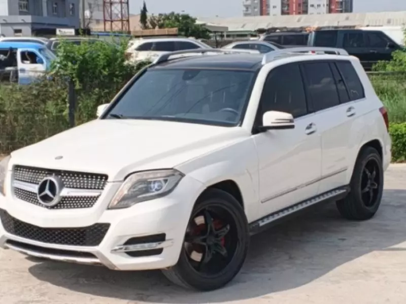 Mercedes-Benz GLK 350   - 2011