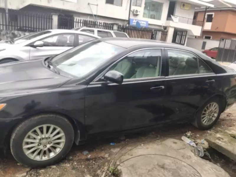 TOYOTA Camry   - 2009