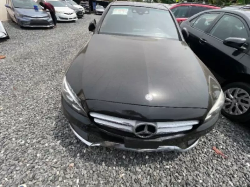 Mercedes-Benz C 400   - 2017