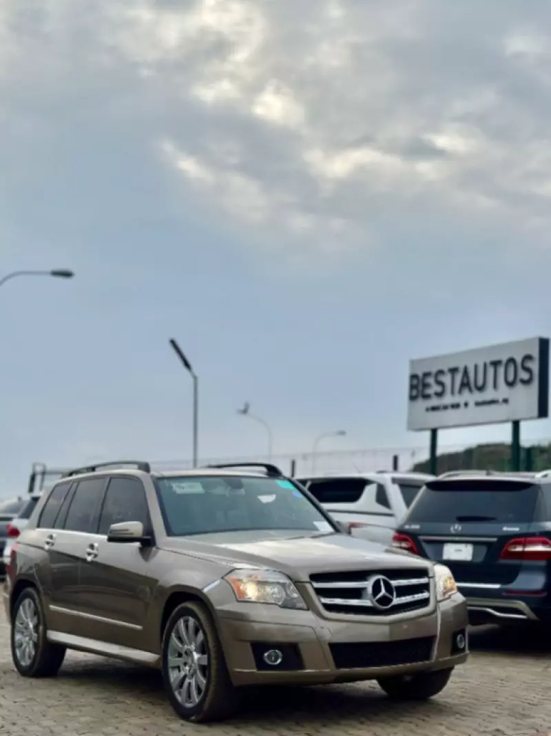 Mercedes-Benz GLK-Class   - 2010