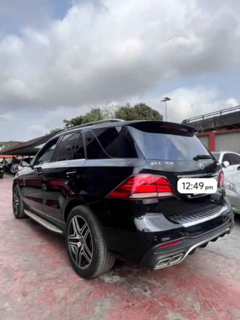 Mercedes-Benz ML 350   - 2012