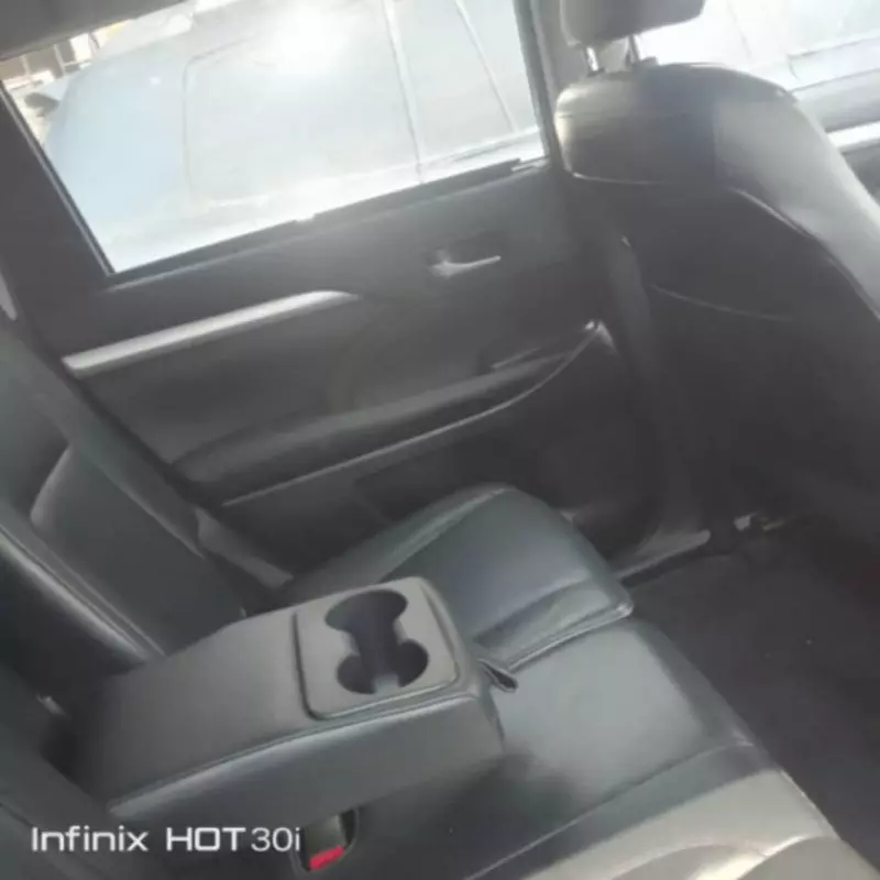 Toyota Highlander   - 2015