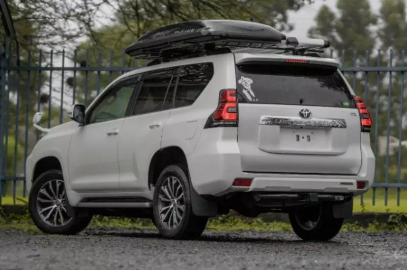 Toyota Landcruiser Prado   - 2018