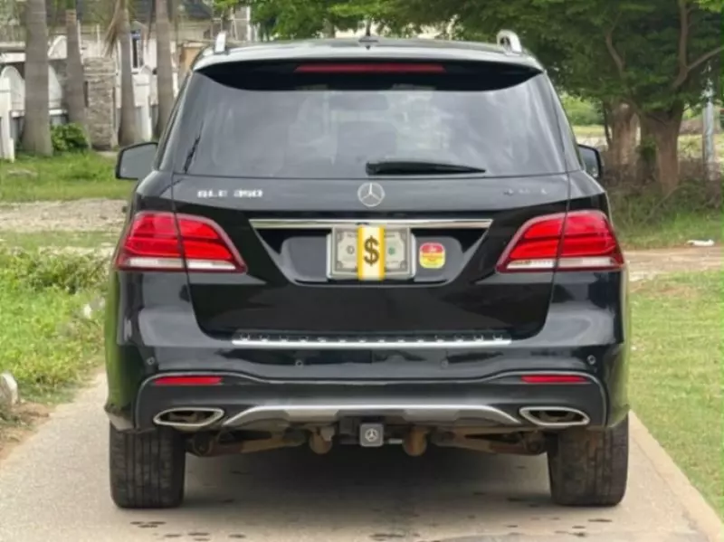 Mercedes-Benz GLE 350   - 2016