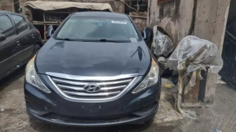 Hyundai Sonata   - 2014