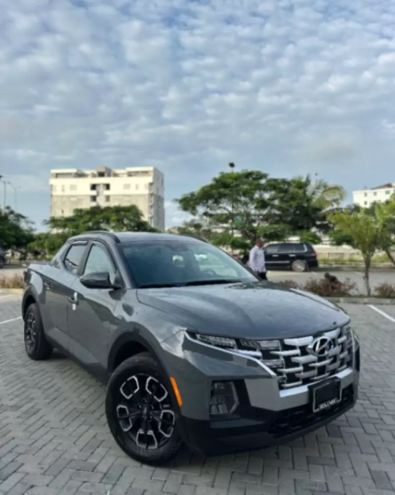 Hyundai Santa Cruz   - 2024