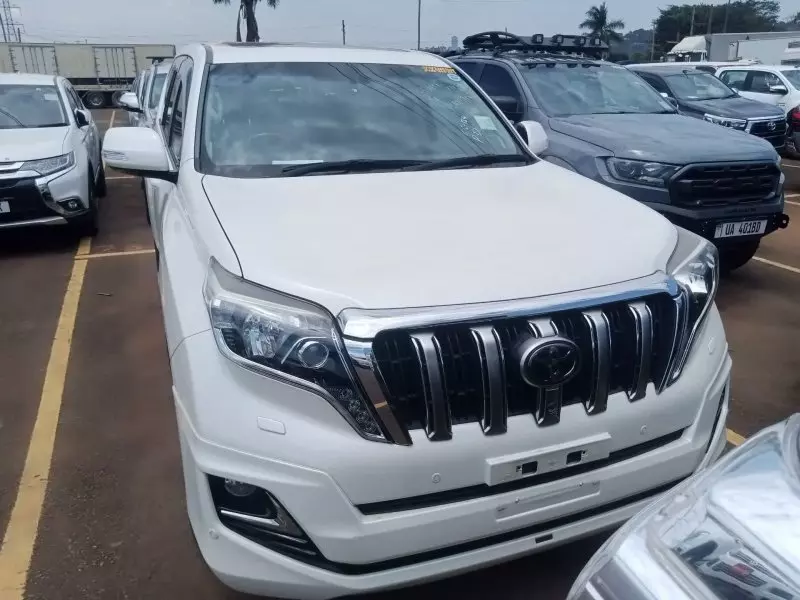 Toyota Landcruiser Prado - 2016