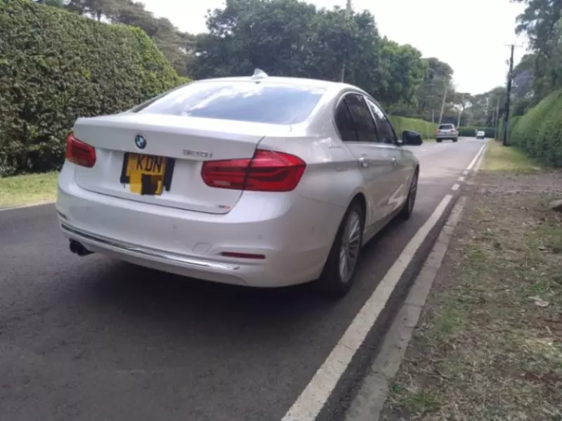 BMW 320   - 2016