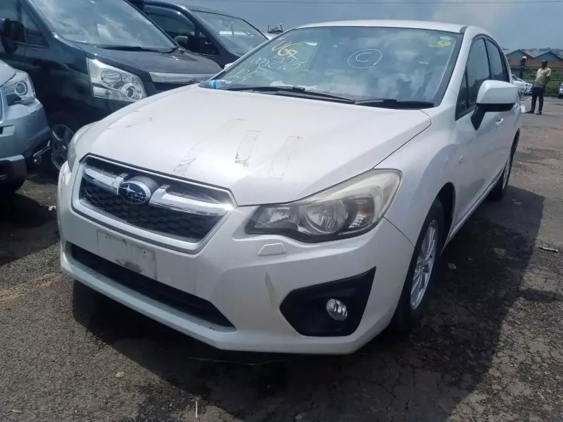 Subaru Impreza   - 2014