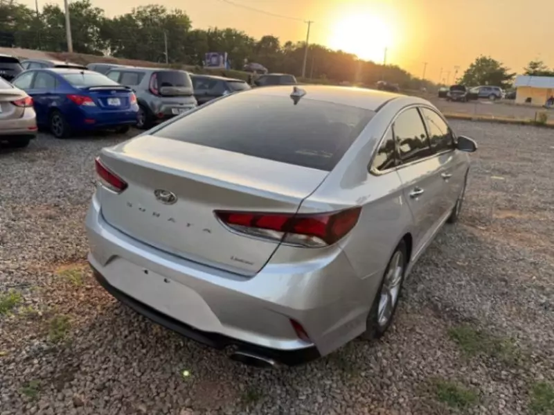 Hyundai Sonata - 2018
