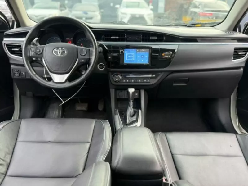 Toyota Corolla   - 2015