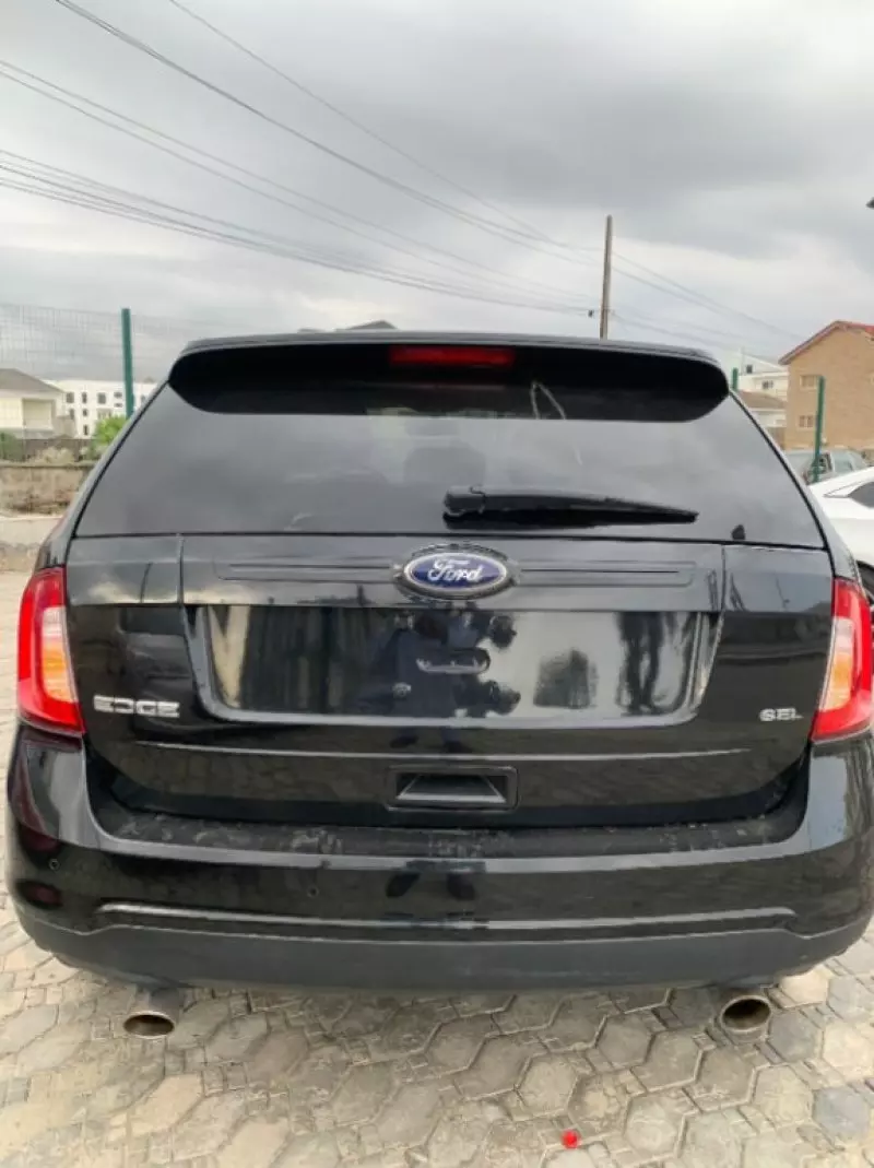 Ford Edge   - 2014