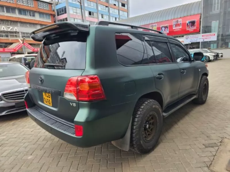 Toyota Landcruiser Vx V8    - 2008