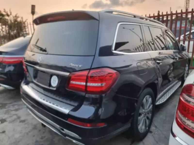 Mercedes-Benz GLS-Class   - 2017