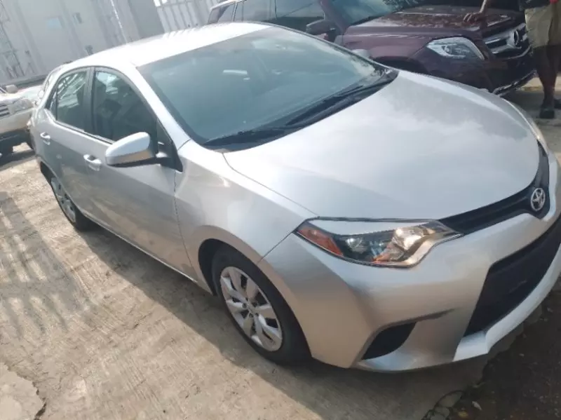 Toyota Corolla   - 2014