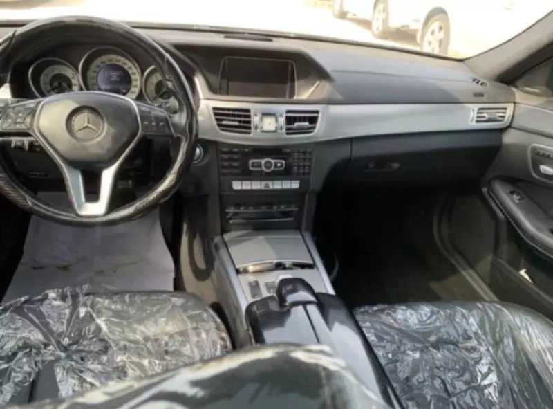 Mercedes-Benz E-class   - 2014