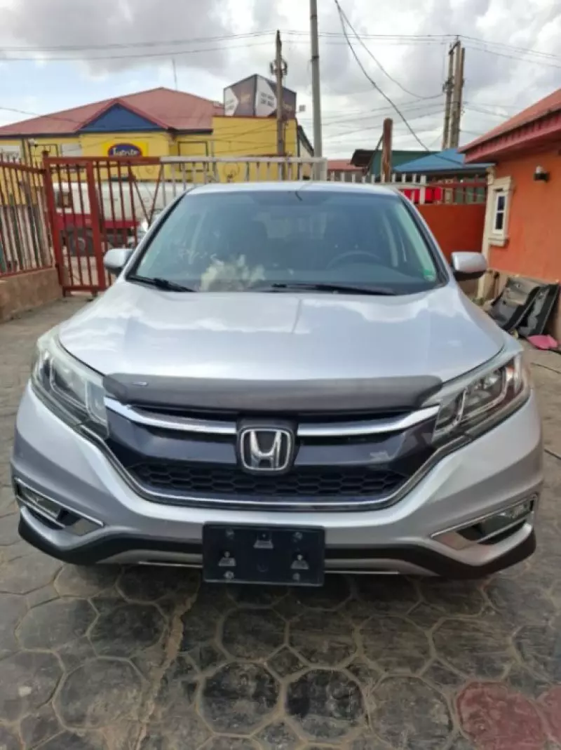 Honda CR-V   - 2015