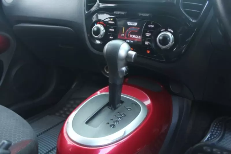 Nissan Juke   - 2012