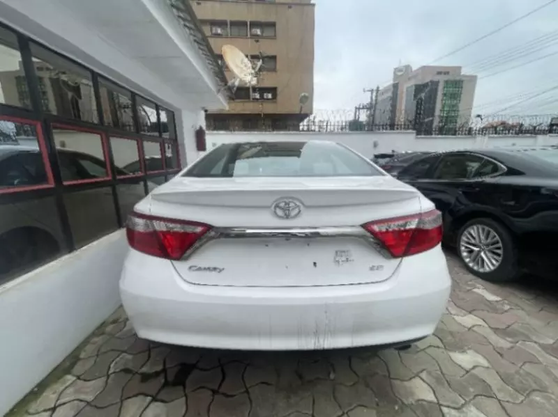 TOYOTA Corolla   - 2016