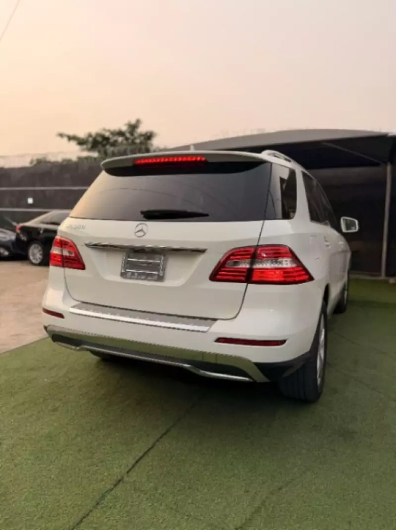 Mercedes-Benz ML-Class   - 2013