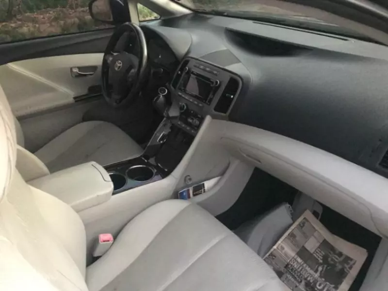 TOYOTA Venza   - 2011