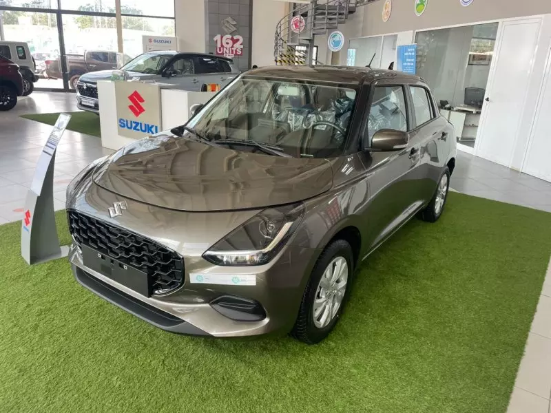SUZUKI Swift   - 2025