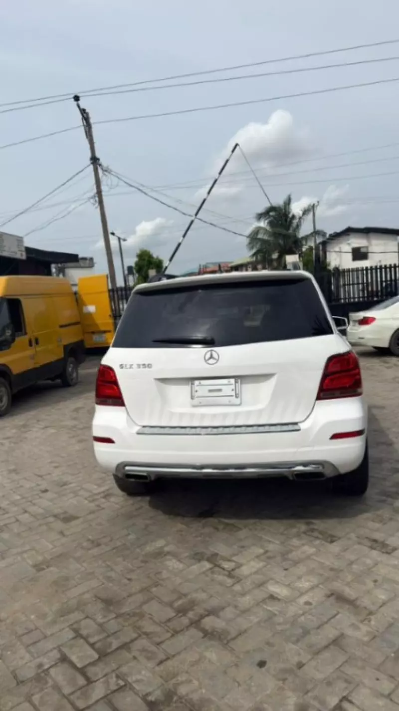 Mercedes-Benz GLK 350   - 2014