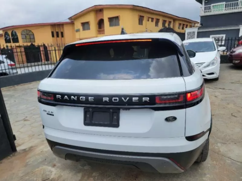 Land Rover Range Rover Velar   - 2018