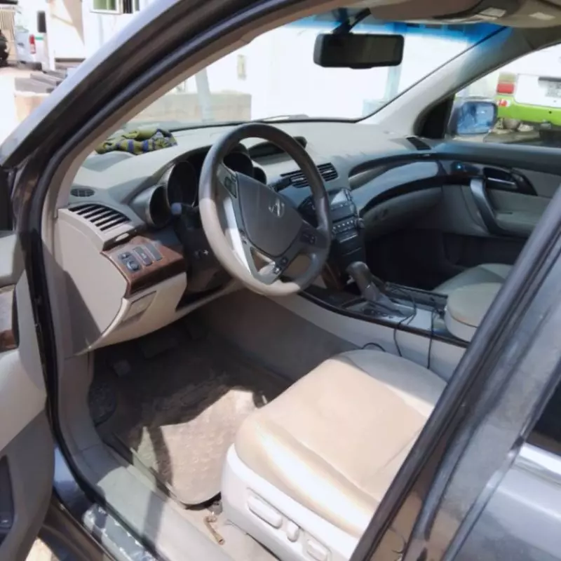 Acura MDX   - 2011