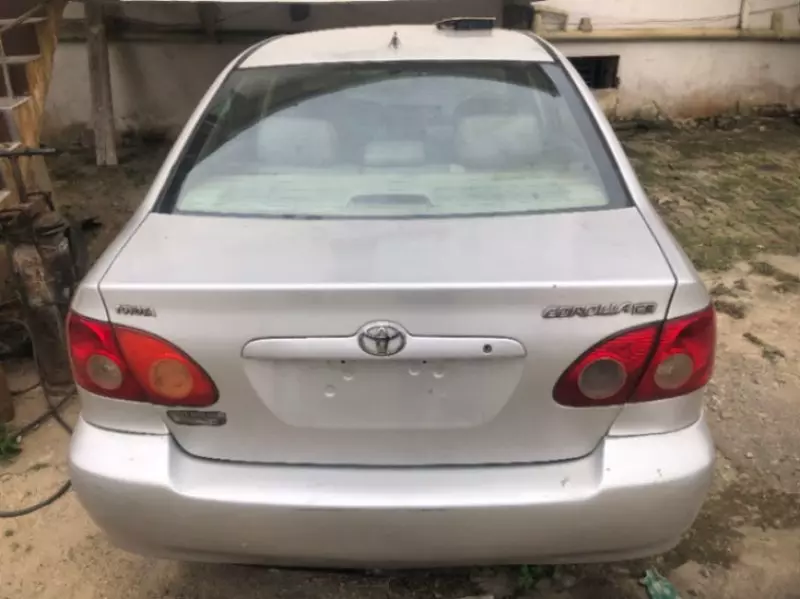 TOYOTA Corolla   - 2005