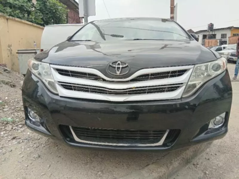 Toyota Venza   - 2010